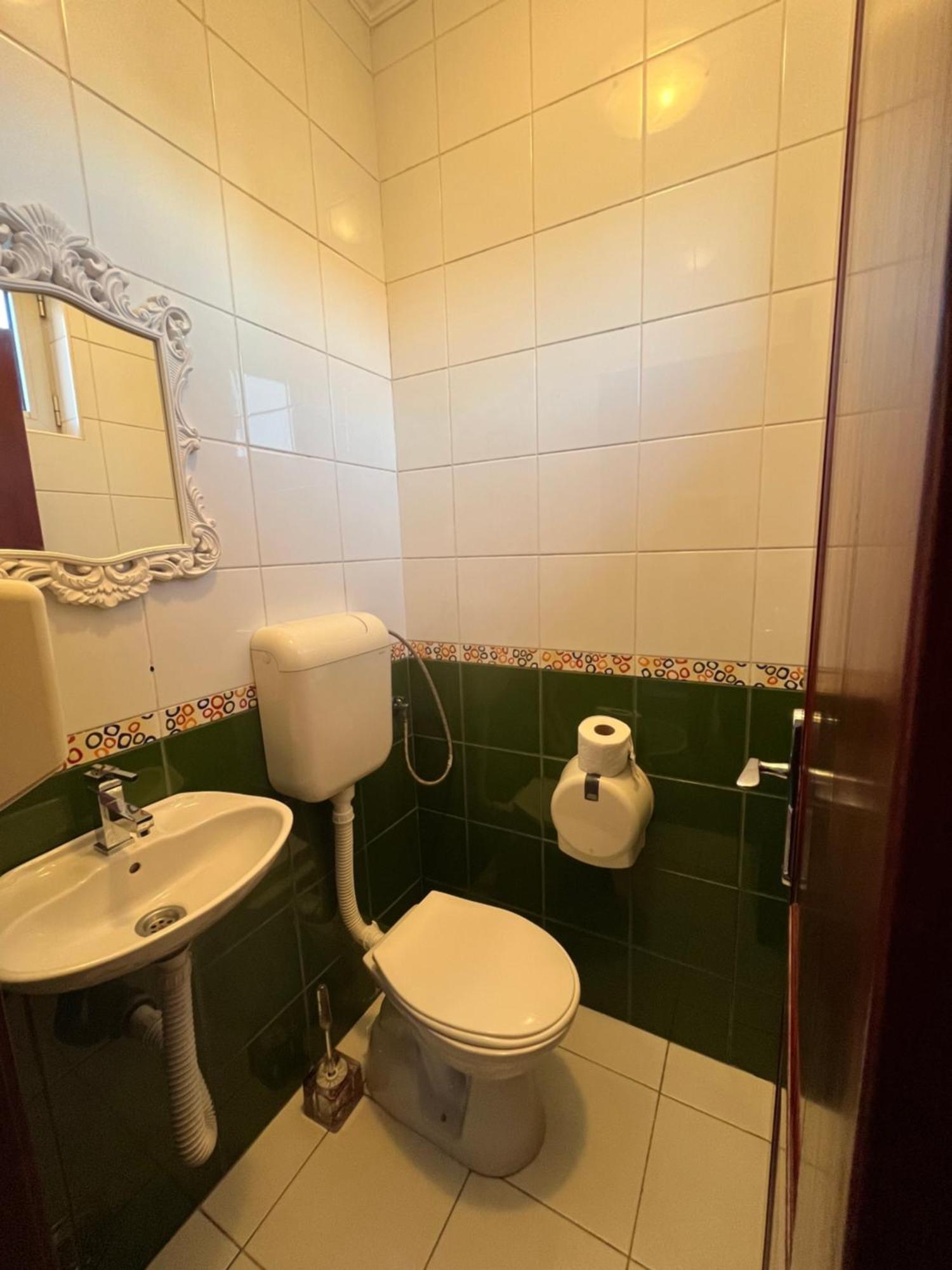 Airport Sky Apartments Lux II Belgrade Chambre photo